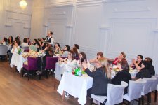 В Баку прошла праздничная церемония награждения, посвященная Дню ковроткача  (ФОТО)