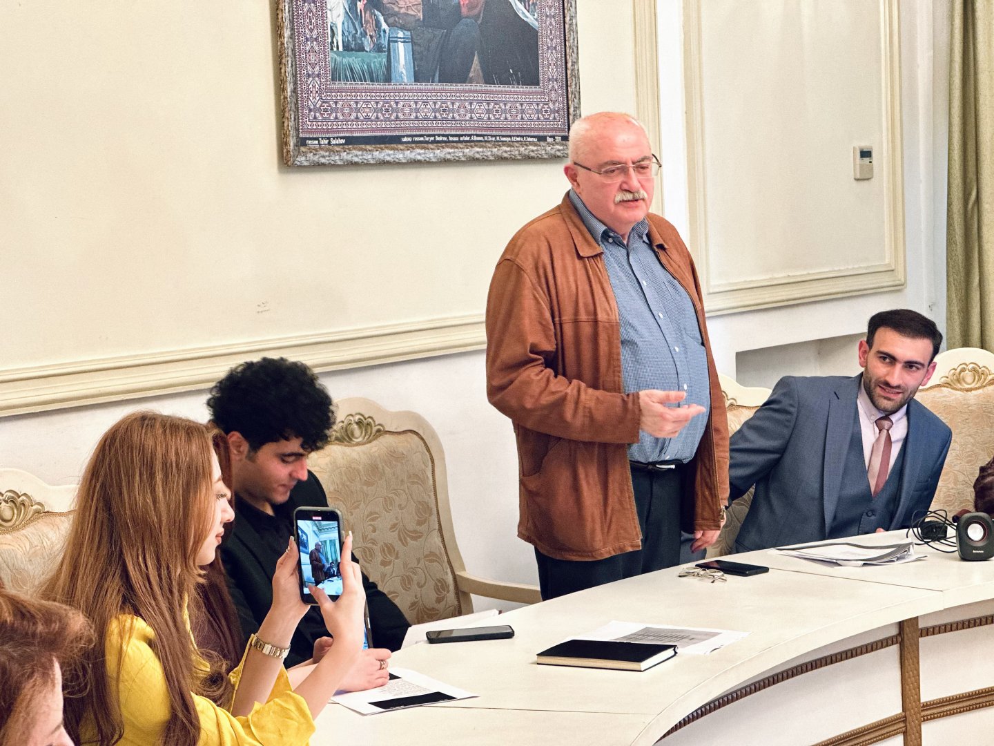 В Баку прошел вечер поэзии, посвященный творчеству Фикрета Годжа (ФОТО)