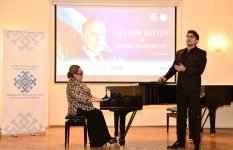 В Баку состоялся научно-практический семинар "Гейдар Алиев и азербайджанская культура" (ФОТО)