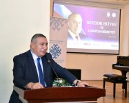 В Баку состоялся научно-практический семинар "Гейдар Алиев и азербайджанская культура" (ФОТО)