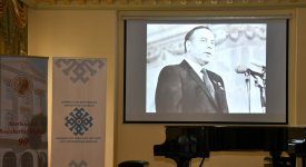 В Баку состоялся научно-практический семинар "Гейдар Алиев и азербайджанская культура" (ФОТО)