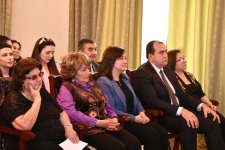 В Баку состоялся научно-практический семинар "Гейдар Алиев и азербайджанская культура" (ФОТО)