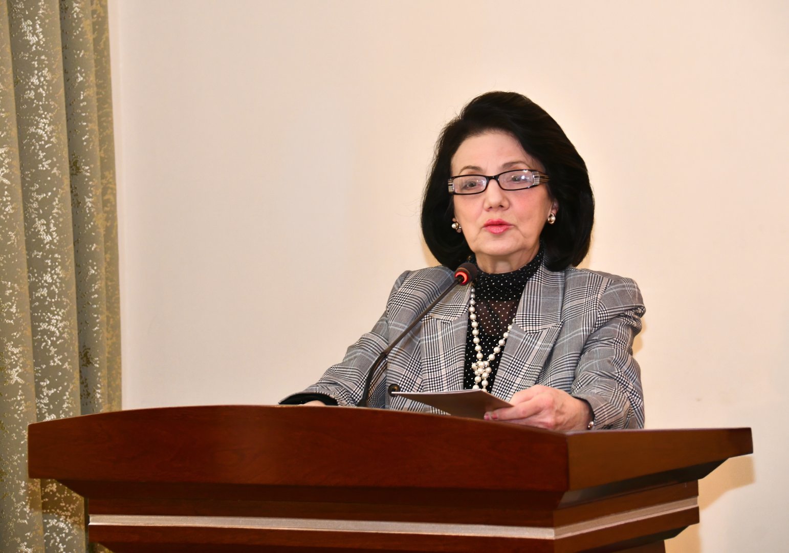 В Баку состоялся научно-практический семинар "Гейдар Алиев и азербайджанская культура" (ФОТО)