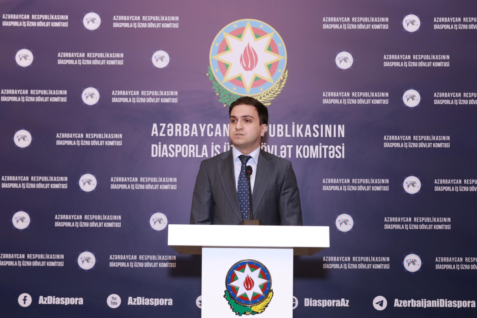 В Государственном комитете по работе с диаспорой отмечена 102-я годовщина со дня рождения общенационального лидера Гейдара Алиева (ФОТО)