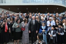 Президент Ильхам Алиев и Первая леди Мехрибан Алиева приняли участие в открытии Агдамского центра мугама (ФОТО/ВИДЕО)