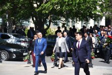 Азербайджанский народ чтит память великого лидера Гейдара Алиева (ФОТО)