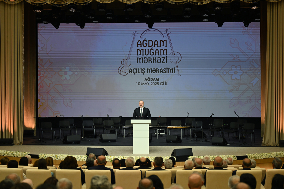 Президент Ильхам Алиев и Первая леди Мехрибан Алиева приняли участие в открытии Агдамского центра мугама (ФОТО/ВИДЕО)