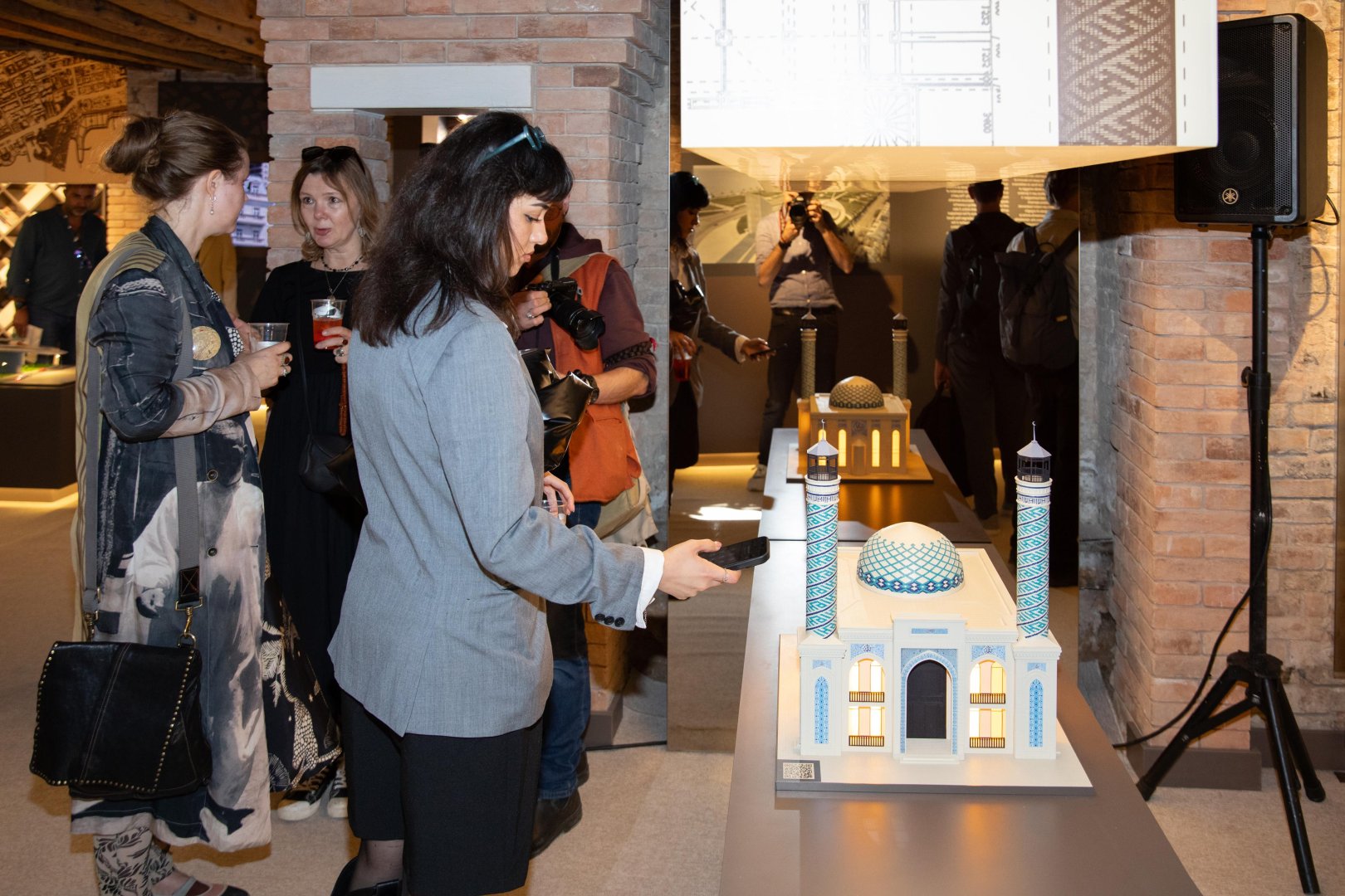 Дебют Азербайджана на Венецианской архитектурной биеннале (ФОТО)