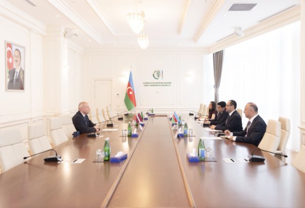 Азербайджан обсудил с Латвией создание совместной рабочей группы по сельскому хозяйству (ФОТО)