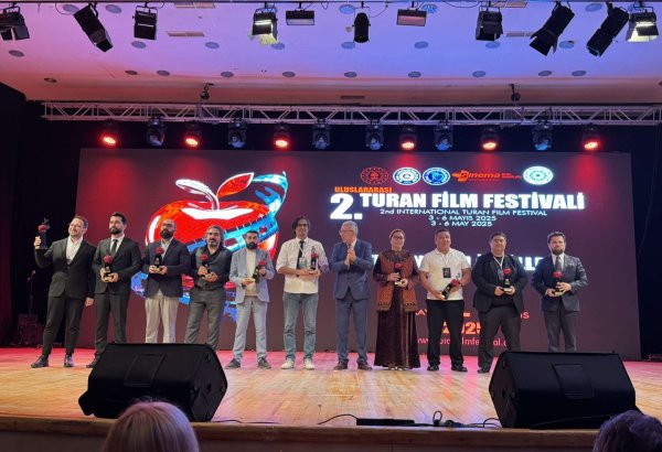 Азербайджанские режиссёры удостоены высоких наград Международного кинофестиваля "Туран" в Турции (ФОТО)