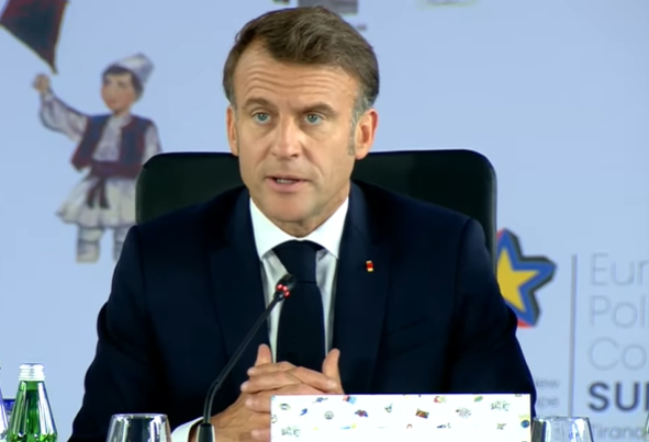 Президент Франции Эмманюэль Макрон поблагодарил Президента Ильхама Алиева