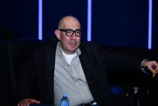 В Баку отметили 90-летие со дня рождения Максуда Ибрагимбекова (ФОТО)