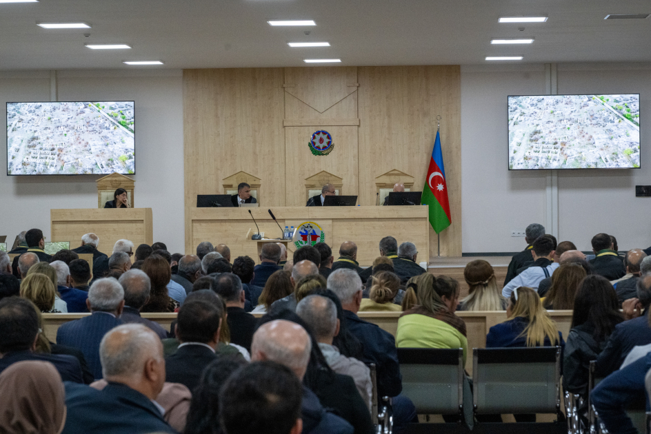 На суде представлены факты, отраженные в отчетах международных организаций и зарубежных СМИ, подтверждающие оккупацию Арменией территорий Азербайджана (ФОТО)