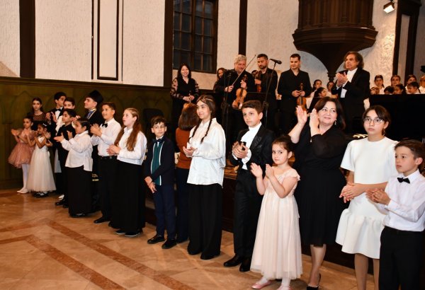 Юные азербайджанские таланты представили классическое искусство (ФОТО)