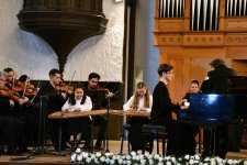 Юные азербайджанские таланты представили классическое искусство (ФОТО)