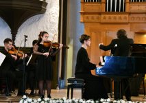 Юные азербайджанские таланты представили классическое искусство (ФОТО)