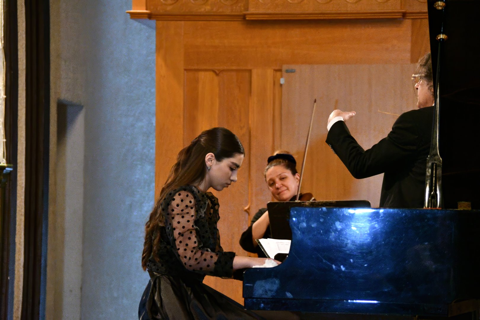 Юные азербайджанские таланты представили классическое искусство (ФОТО)