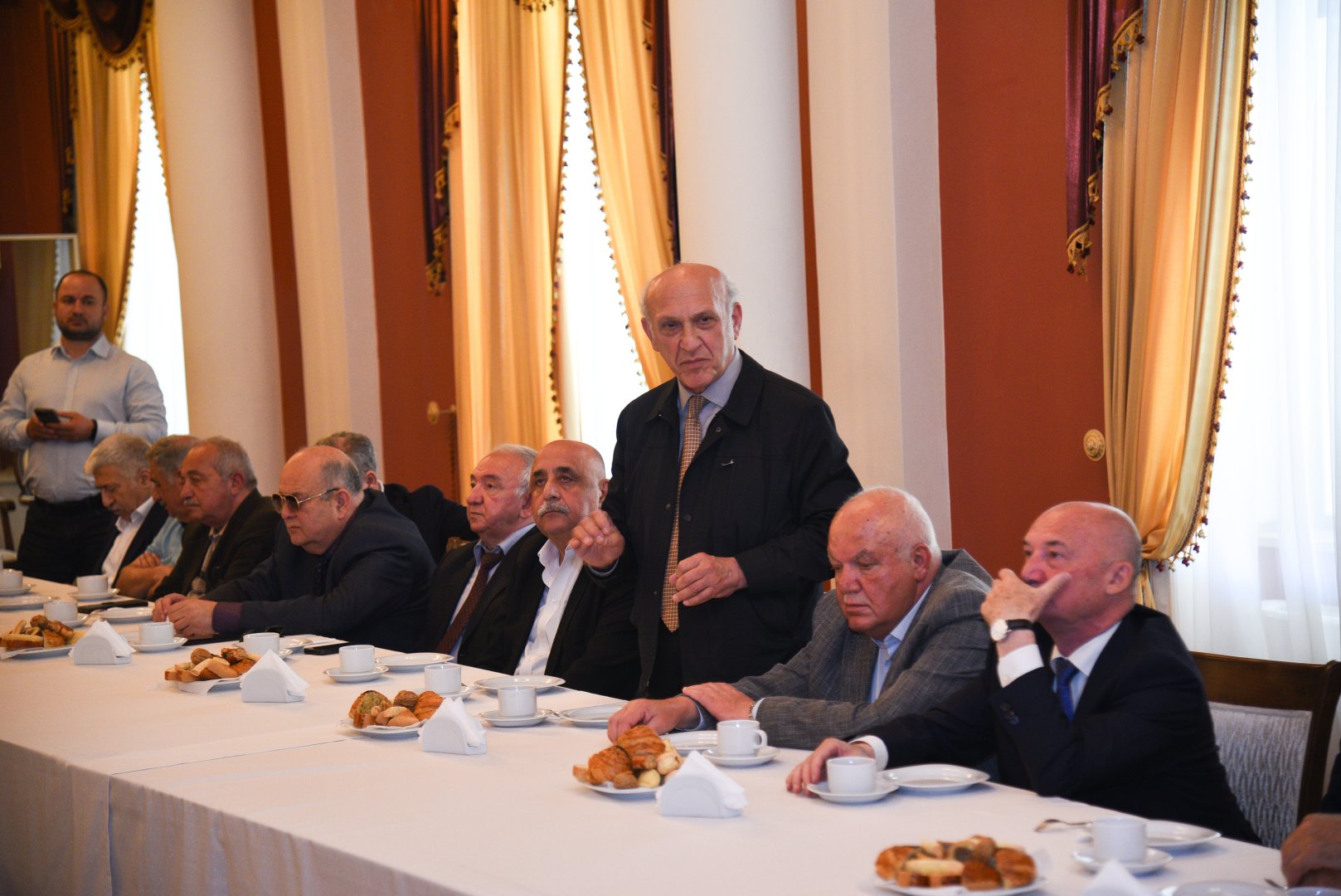 Ветераны спецслужб Азербайджана "Альянс" провели мероприятие к 80-летию со дня рождения Хагани Багирова (ФОТО)