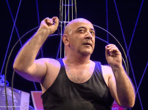 Азербайджанский актер удостоен двух призов в Казахстане (ФОТО)