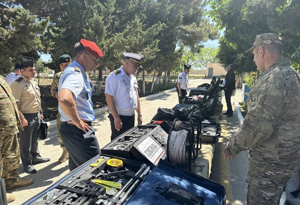 В рамках военного сотрудничества в Баку состоялись встречи с делегацией НАТО (ФОТО)