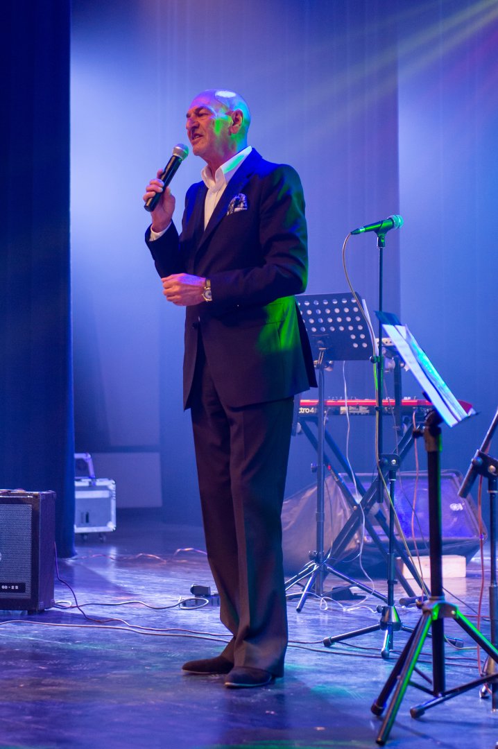 Бакинская встреча с виртуозом-гитаристом Алескером Аббасовым: праздник джазовой души (ФОТО)