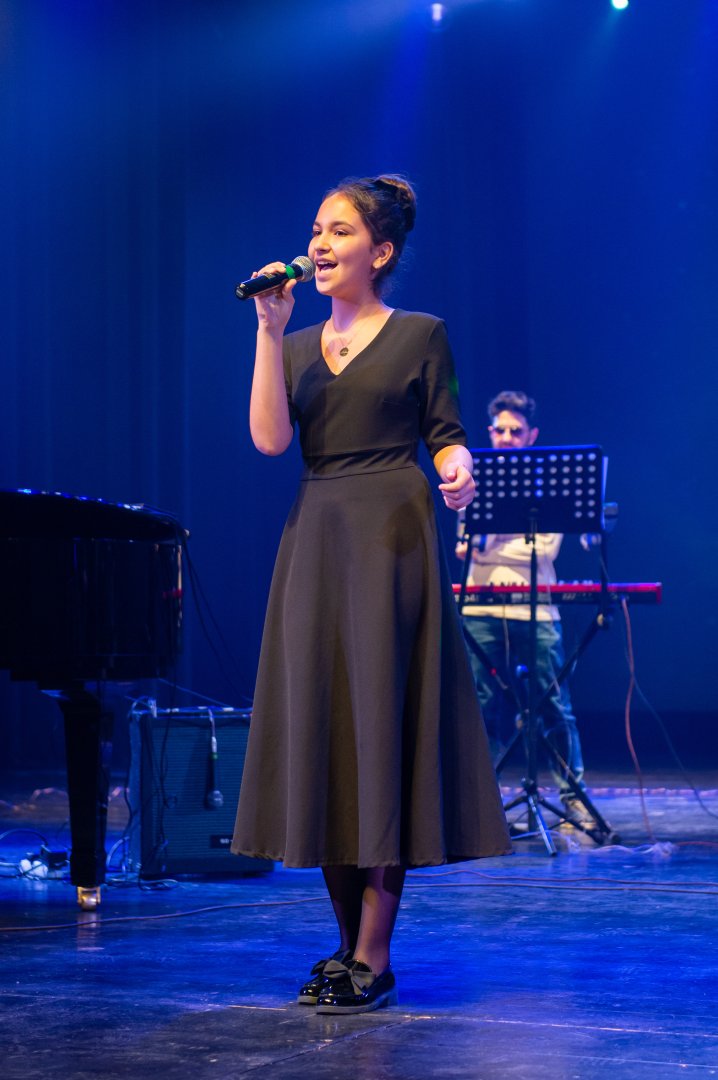 Бакинская встреча с виртуозом-гитаристом Алескером Аббасовым: праздник джазовой души (ФОТО)