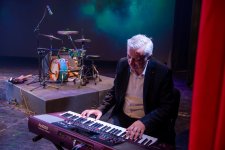 Бакинская встреча с виртуозом-гитаристом Алескером Аббасовым: праздник джазовой души (ФОТО)