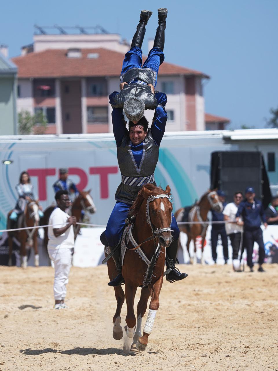 Президент Реджеп Тайип Эрдоган и его супруга наблюдали за выступлением азербайджанских участников на Фестивале этноспорта и культуры (ФОТО)