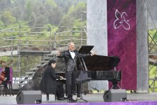 В Шуше состоялось открытие музыкального фестиваля «Харыбюльбюль» (ФОТО)