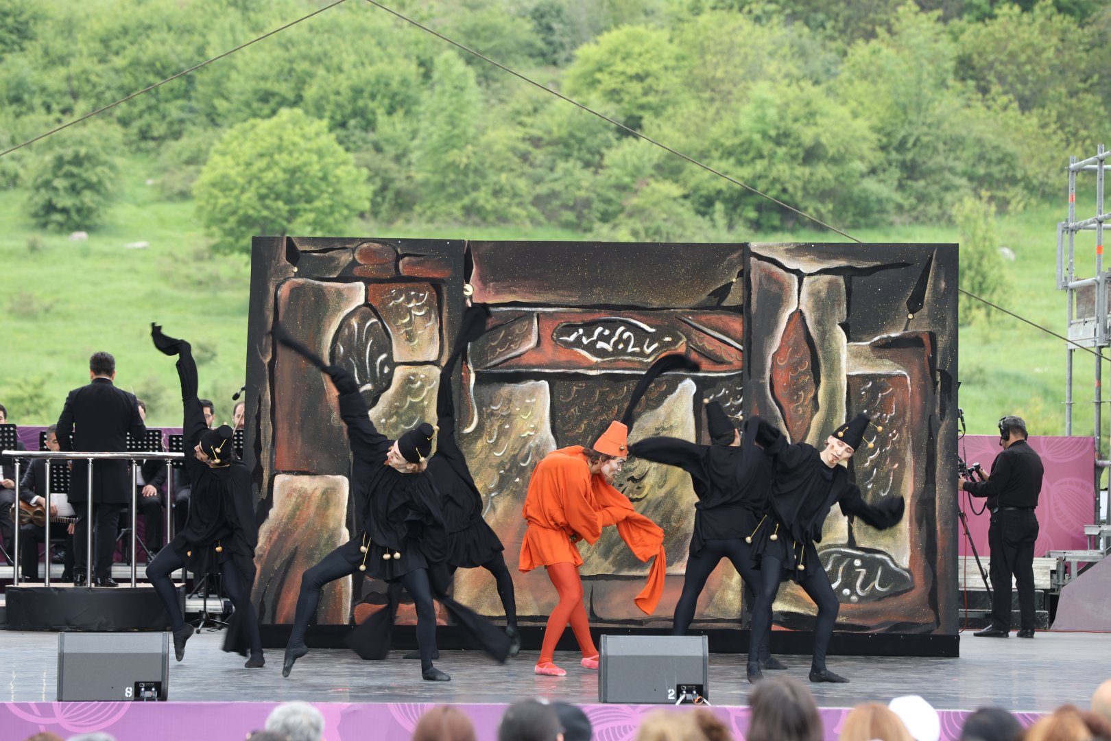 В Шуше состоялось открытие музыкального фестиваля «Харыбюльбюль» (ФОТО)