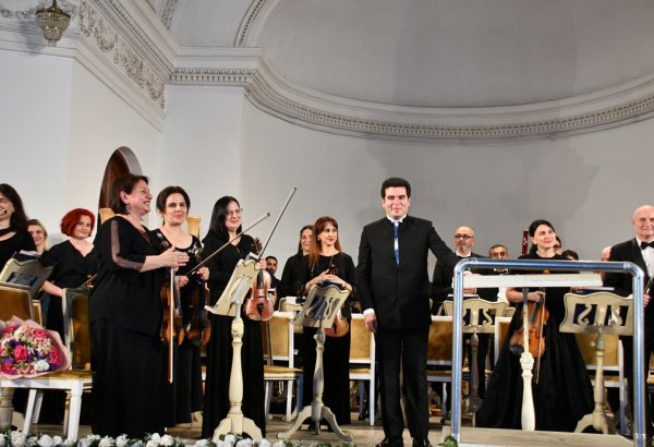 Премьера в Баку! Словно оживший океан -  бурный и нежный, бескрайний и таинственный (ФОТО)