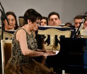 Премьера в Баку! Словно оживший океан -  бурный и нежный, бескрайний и таинственный (ФОТО)