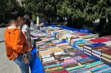 В Баку проходит IV Фестиваль литературы и книги тюркского мира (ФОТО)