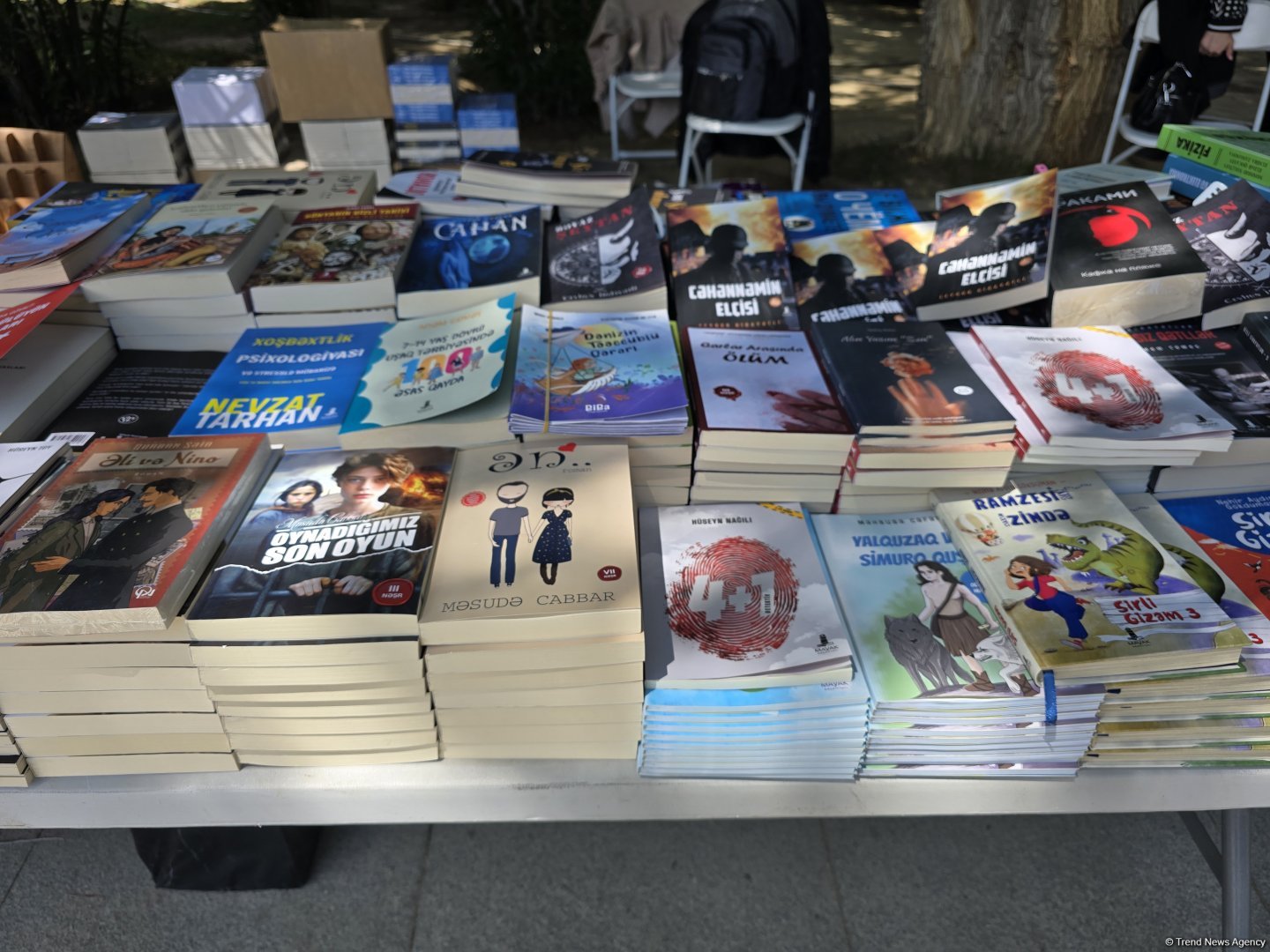 В Баку проходит IV Фестиваль литературы и книги тюркского мира (ФОТО)