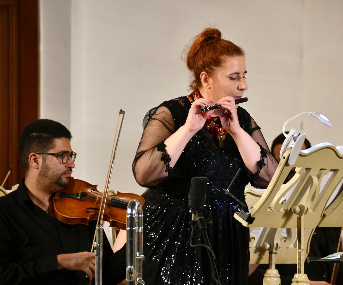 Диалог эпох: современная музыка встретилась с классикой на сцене филармонии в Баку (ФОТО)