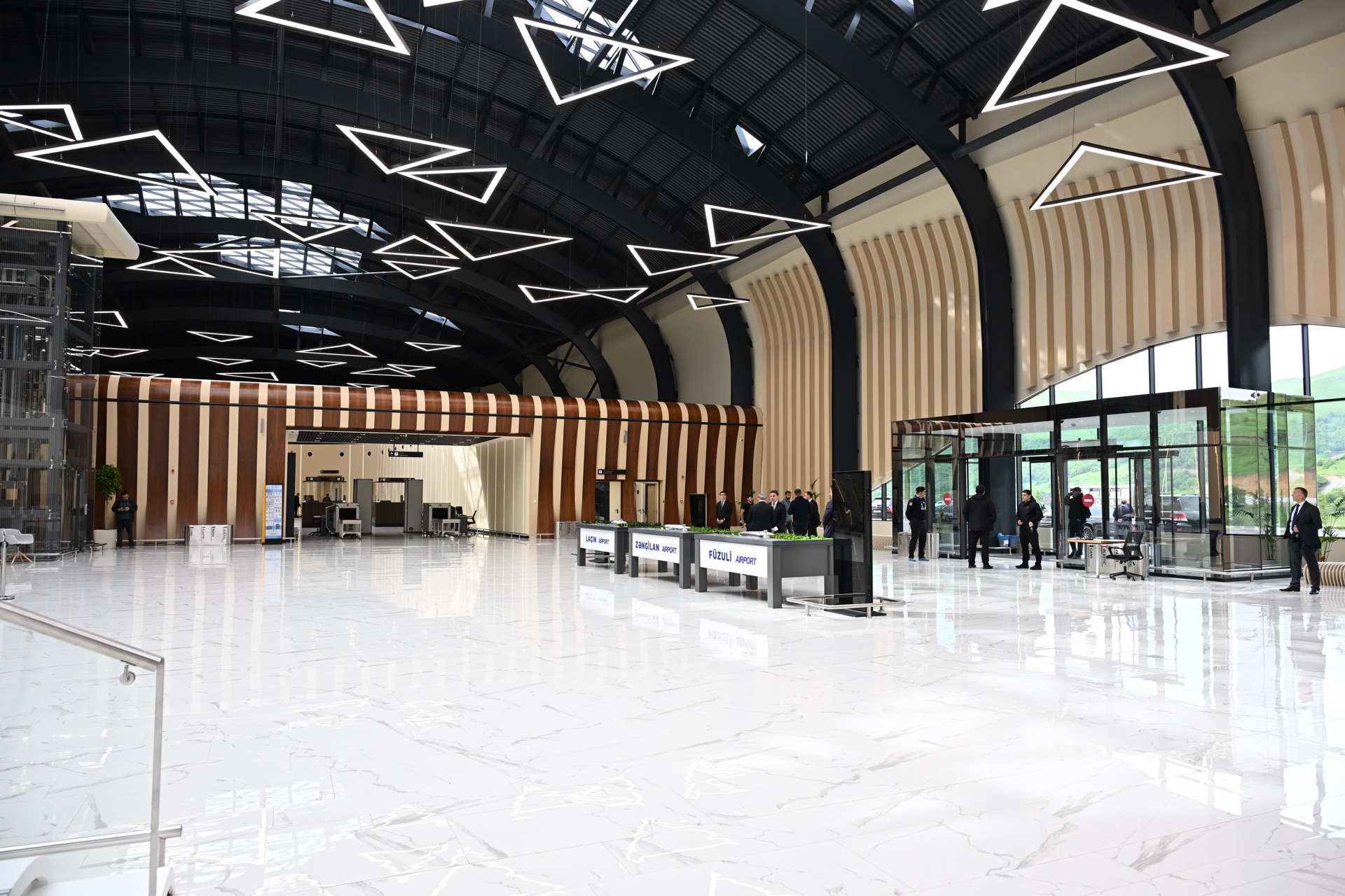 Президент Ильхам Алиев и Реджеп Тайип Эрдоган приняли участие в церемонии открытия Лачинского международного аэропорта (ФОТО/ВИДЕО)