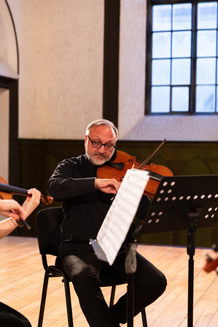 Словно шепотом ветра или вихрем эмоций – для бакинской публики (ФОТО)