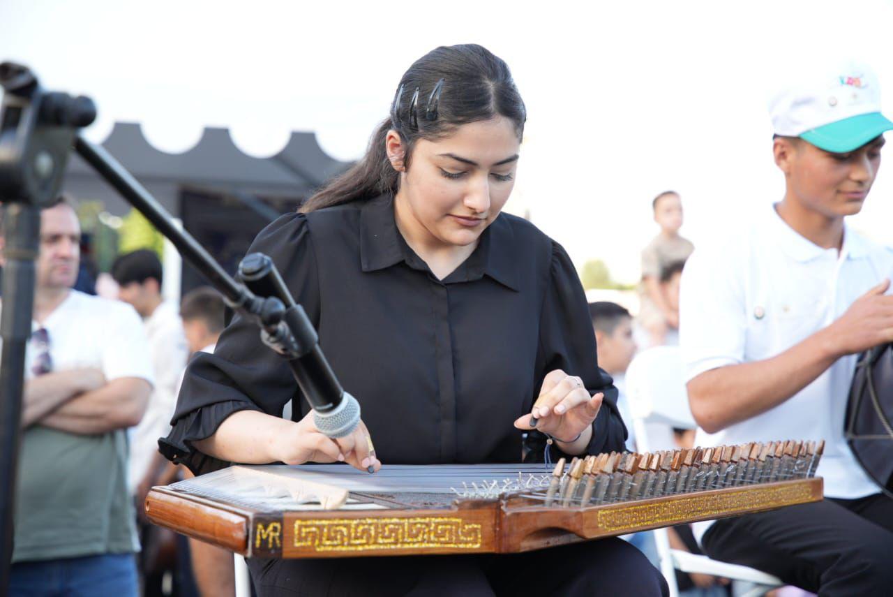 В Баку прошел масштабный праздник детства (ФОТО)