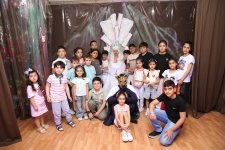 Для детей шехидов и ветеранов Карабахской войны организованы показ спектакля и  интерактивные игры (ФОТО)