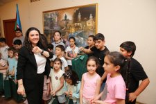 Для детей шехидов и ветеранов Карабахской войны организованы показ спектакля и  интерактивные игры (ФОТО)