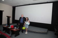 Для детей организована экскурсия по истории азербайджанского кино (ФОТО)