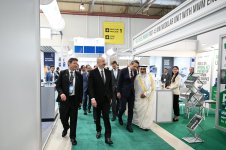 Президент Ильхам Алиев выступил на официальной церемонии открытия 30-й юбилейной выставки Caspian Oil and Gas, 13-й выставки Caspian Power и 30-го Baku Energy Forum (ФОТО/ВИДЕО)