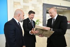 Президент Ильхам Алиев выступил на официальной церемонии открытия 30-й юбилейной выставки Caspian Oil and Gas, 13-й выставки Caspian Power и 30-го Baku Energy Forum (ФОТО/ВИДЕО)