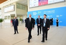 Президент Ильхам Алиев выступил на официальной церемонии открытия 30-й юбилейной выставки Caspian Oil and Gas, 13-й выставки Caspian Power и 30-го Baku Energy Forum (ФОТО/ВИДЕО)
