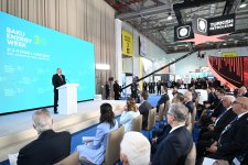 Президент Ильхам Алиев выступил на официальной церемонии открытия 30-й юбилейной выставки Caspian Oil and Gas, 13-й выставки Caspian Power и 30-го Baku Energy Forum (ФОТО/ВИДЕО)