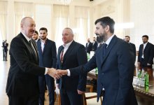 Президент Ильхам Алиев принял членов национальной команды Азербайджана, победившей на чемпионате мира по мини-футболу (ФОТО/ВИДЕО)