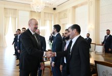 Президент Ильхам Алиев принял членов национальной команды Азербайджана, победившей на чемпионате мира по мини-футболу (ФОТО/ВИДЕО)