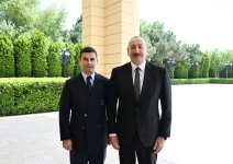 Президент Ильхам Алиев принял членов национальной команды Азербайджана, победившей на чемпионате мира по мини-футболу (ФОТО/ВИДЕО)