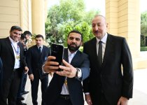 Президент Ильхам Алиев принял членов национальной команды Азербайджана, победившей на чемпионате мира по мини-футболу (ФОТО/ВИДЕО)