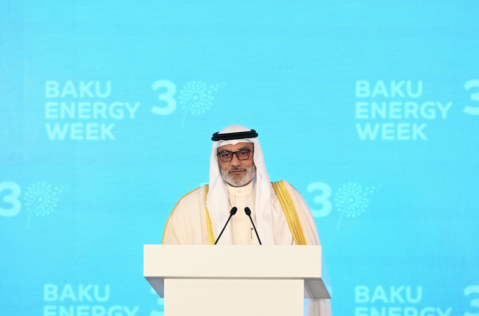 Президент Ильхам Алиев выступил на официальной церемонии открытия 30-й юбилейной выставки Caspian Oil and Gas, 13-й выставки Caspian Power и 30-го Baku Energy Forum (ФОТО/ВИДЕО)